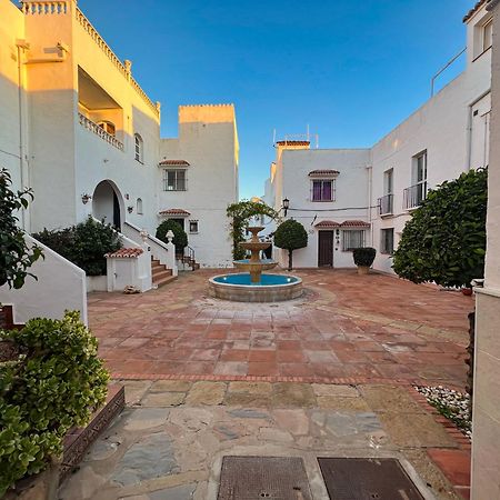 Townhouse In Monte Vinas - Manilva Villa Eksteriør billede
