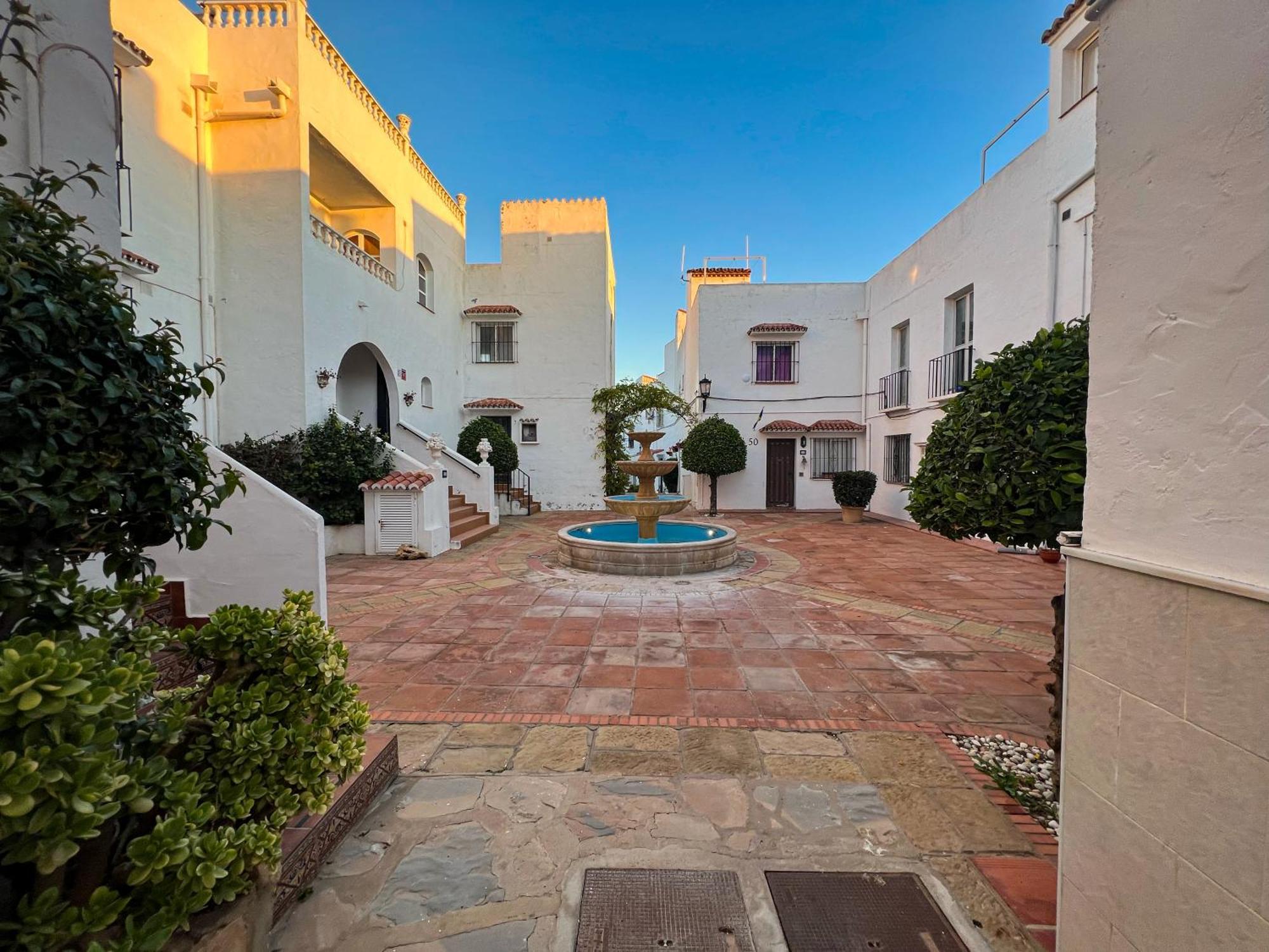 Townhouse In Monte Vinas - Manilva Villa Eksteriør billede